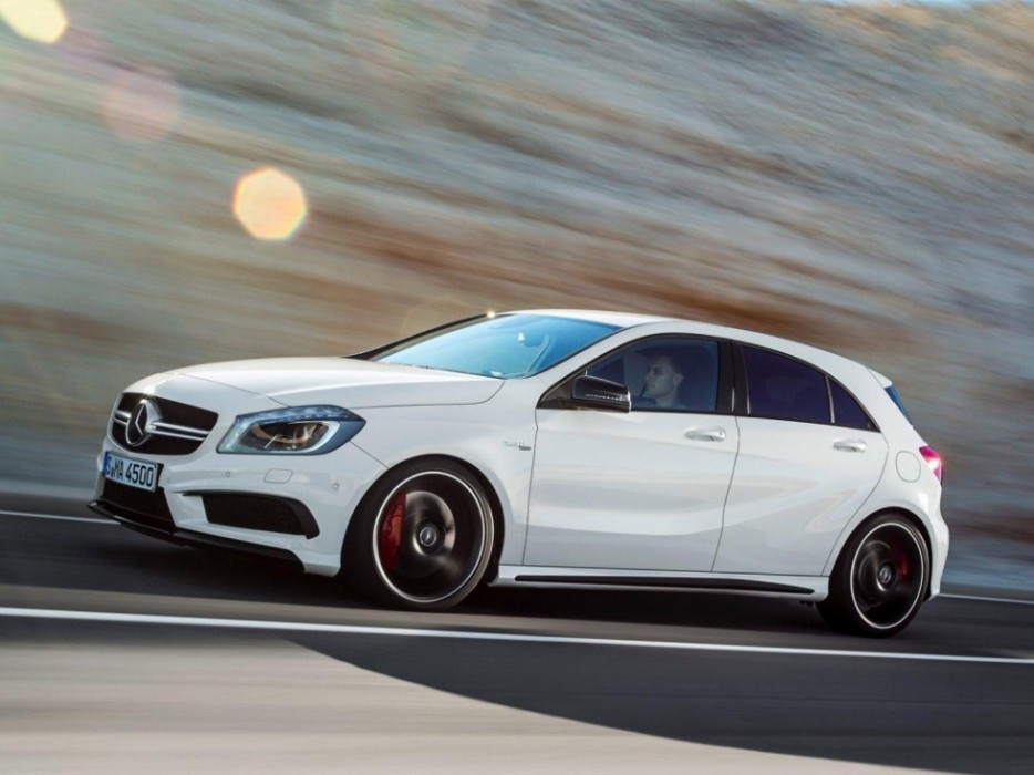 賓士A45 AMG