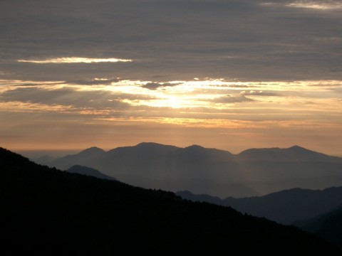 梁王山