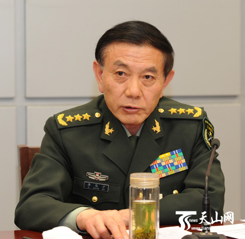 李長才(蘭州軍區原政治委員)