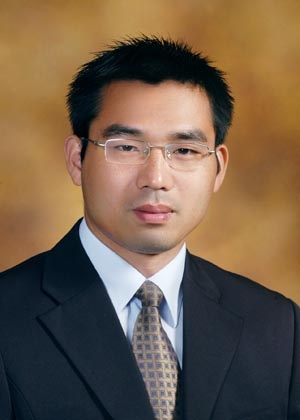 李巧明