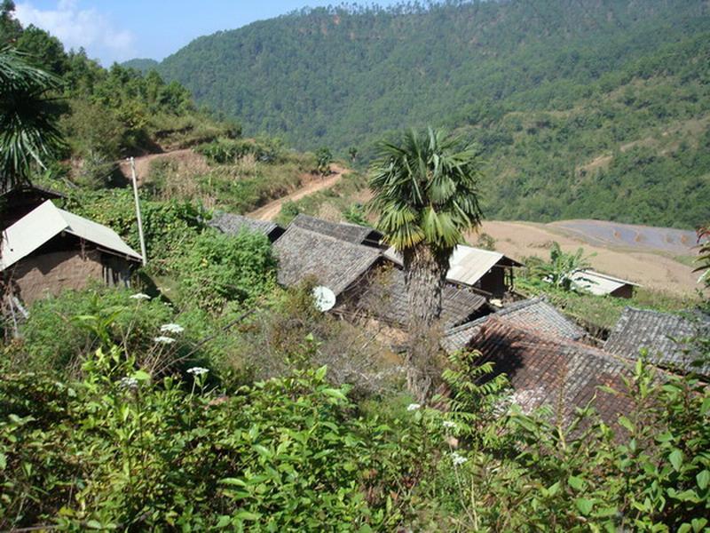 牛泥塘村(雲南省曲靖會澤縣娜姑鎮牛泥塘)