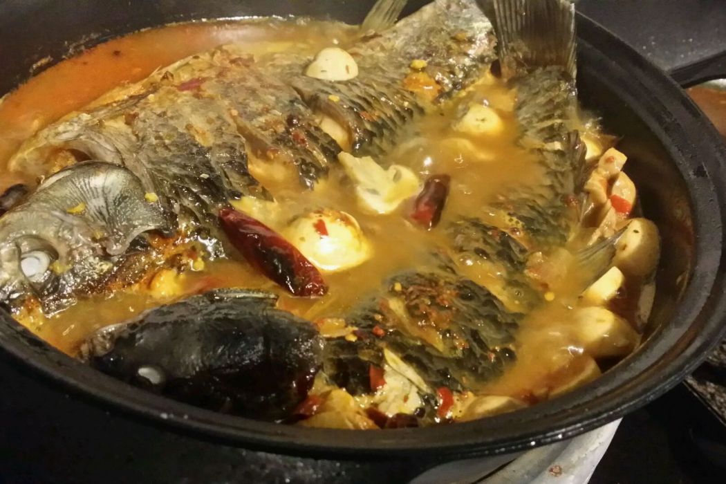 甘草砂仁蒸鯽魚