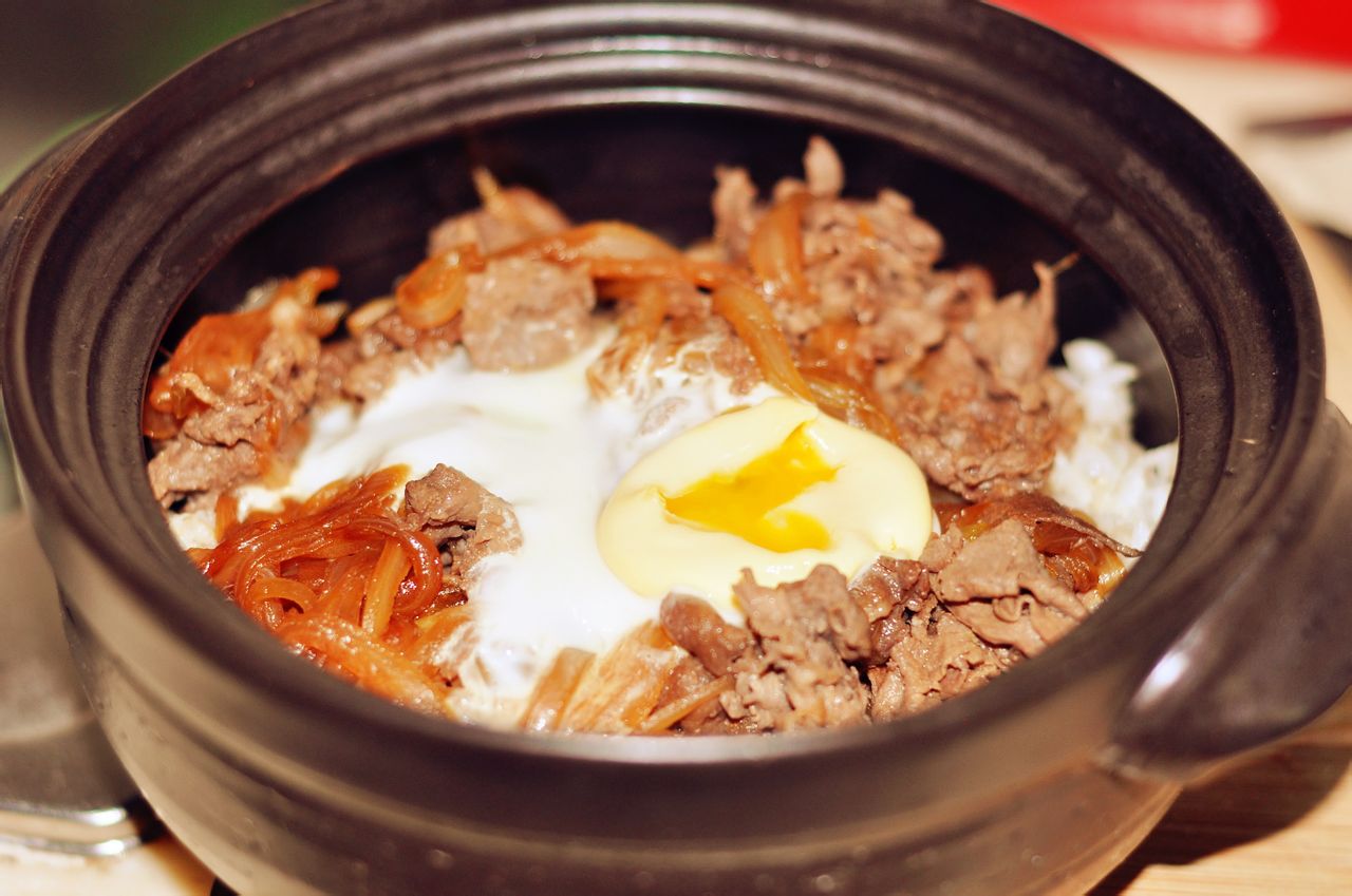 砂鍋牛肉丼