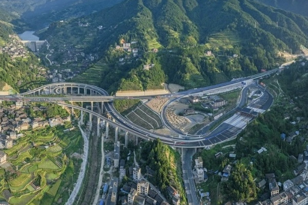 雷山—榕江高速公路