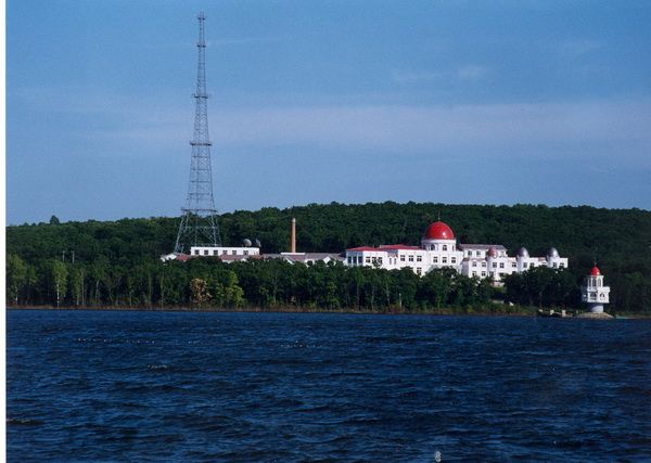 完達山國家森林公園龍湖景區