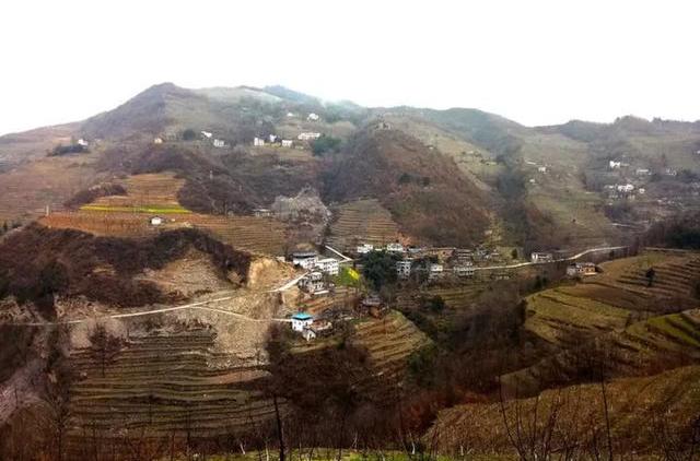 三院村(貴州省赫章縣野馬川鎮下轄村)