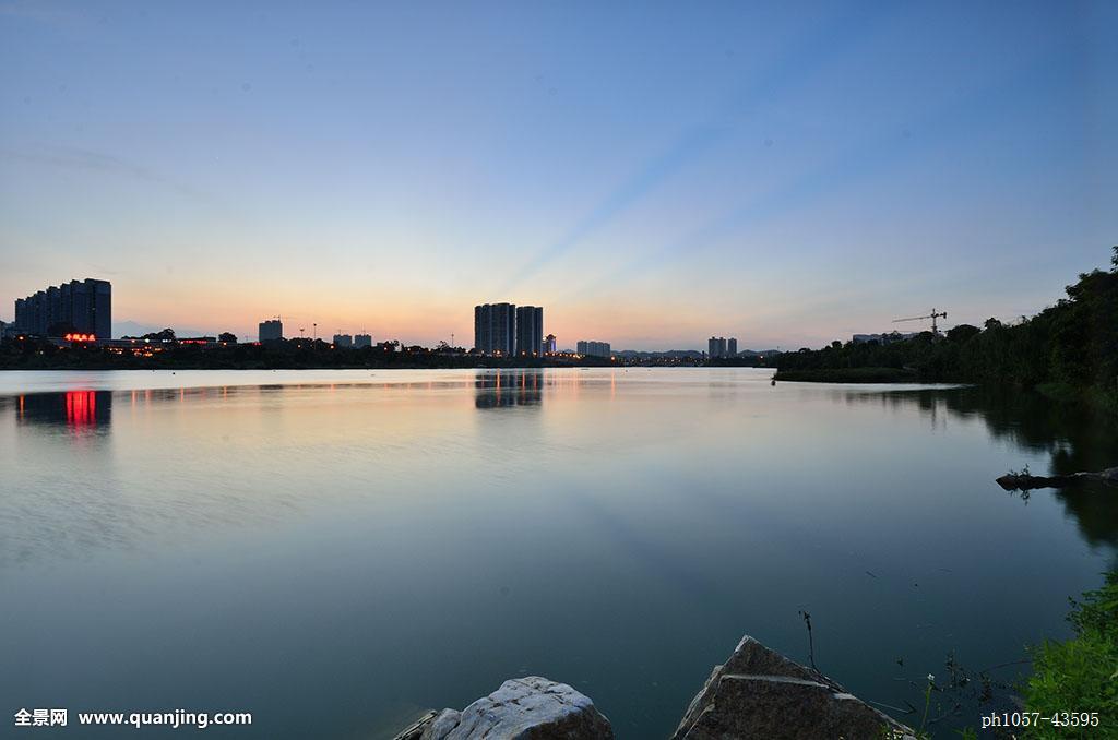 相思湖(廣西民族大學湖泊)