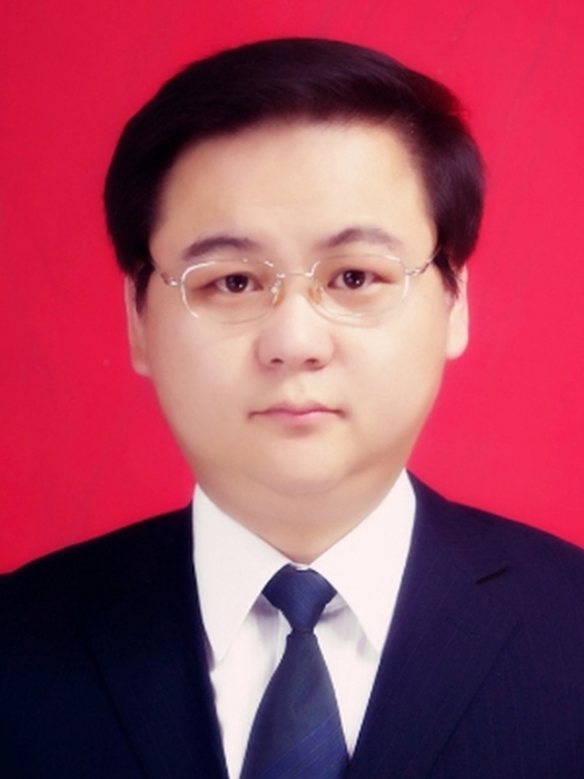 李偉(陝西省寶雞市生態環境局鳳縣分局黨組成員、副局長)