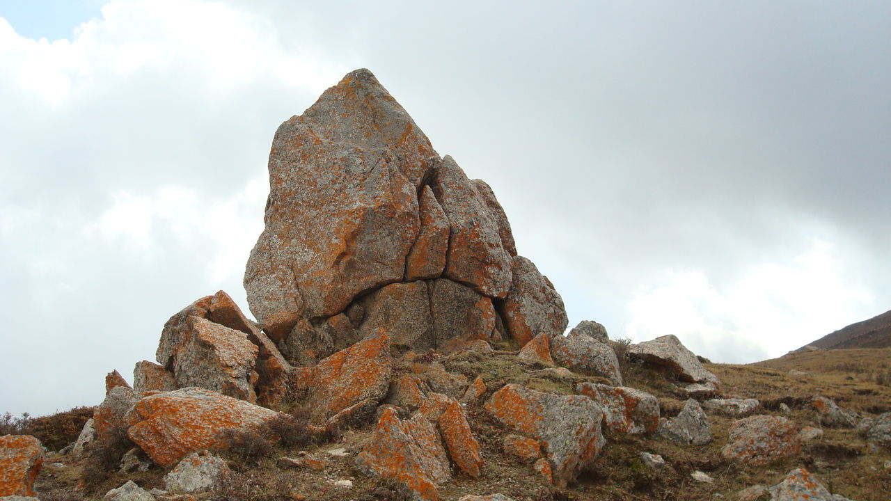 馬銜山