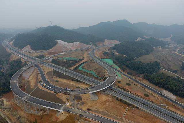 益陽—婁底—衡陽高速公路