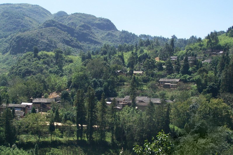 石岩村(江西省上饒市廣豐區嵩峰鄉石岩村)