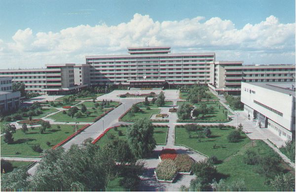 東北農學院（今東北農業大學）