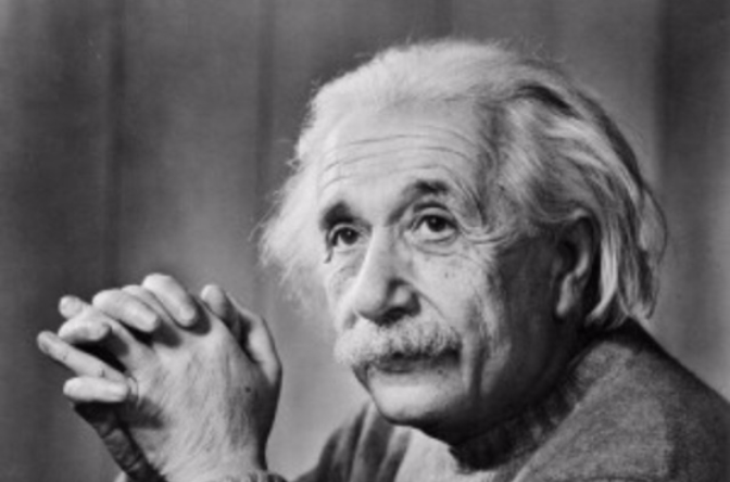 愛因斯坦與時間膠囊