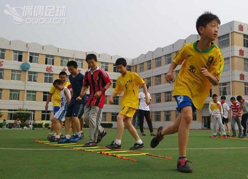 全國校園足球特色學校(足球特色學校)