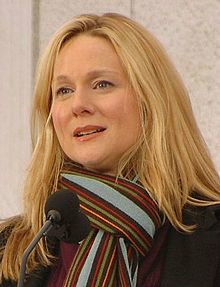 Laura Linney