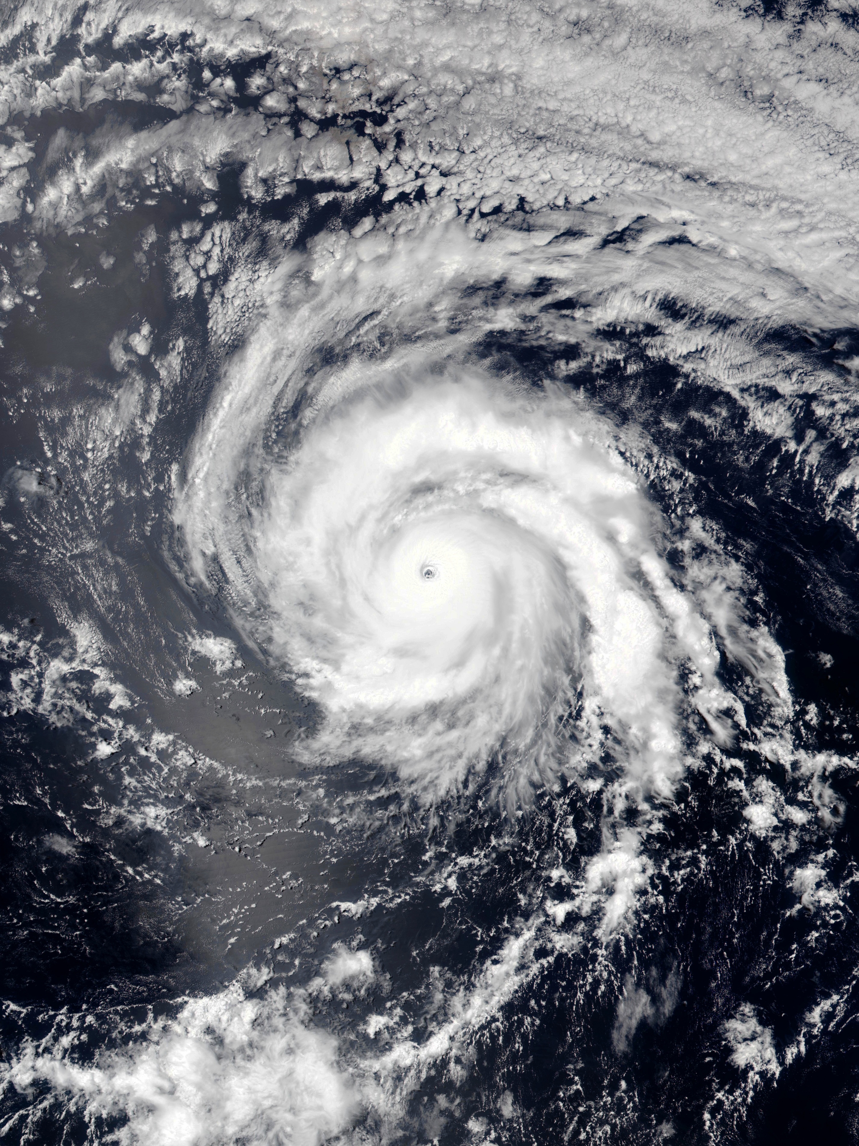 颶風道格拉斯 衛星雲圖