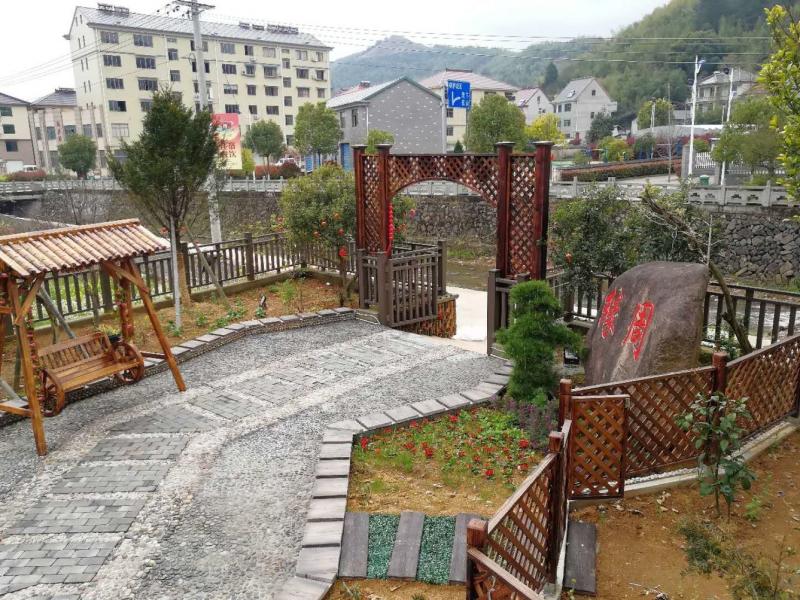 勝峰村(雲南曲靖市麒麟區寥廓街道辦事處下轄村)