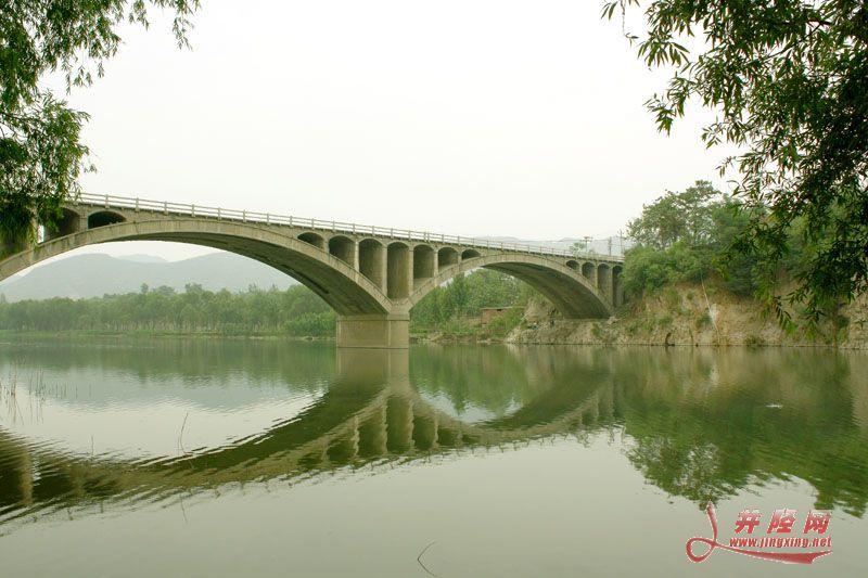 飛橋凌渡，東西通途--孫莊大橋