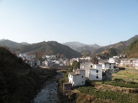 岡村