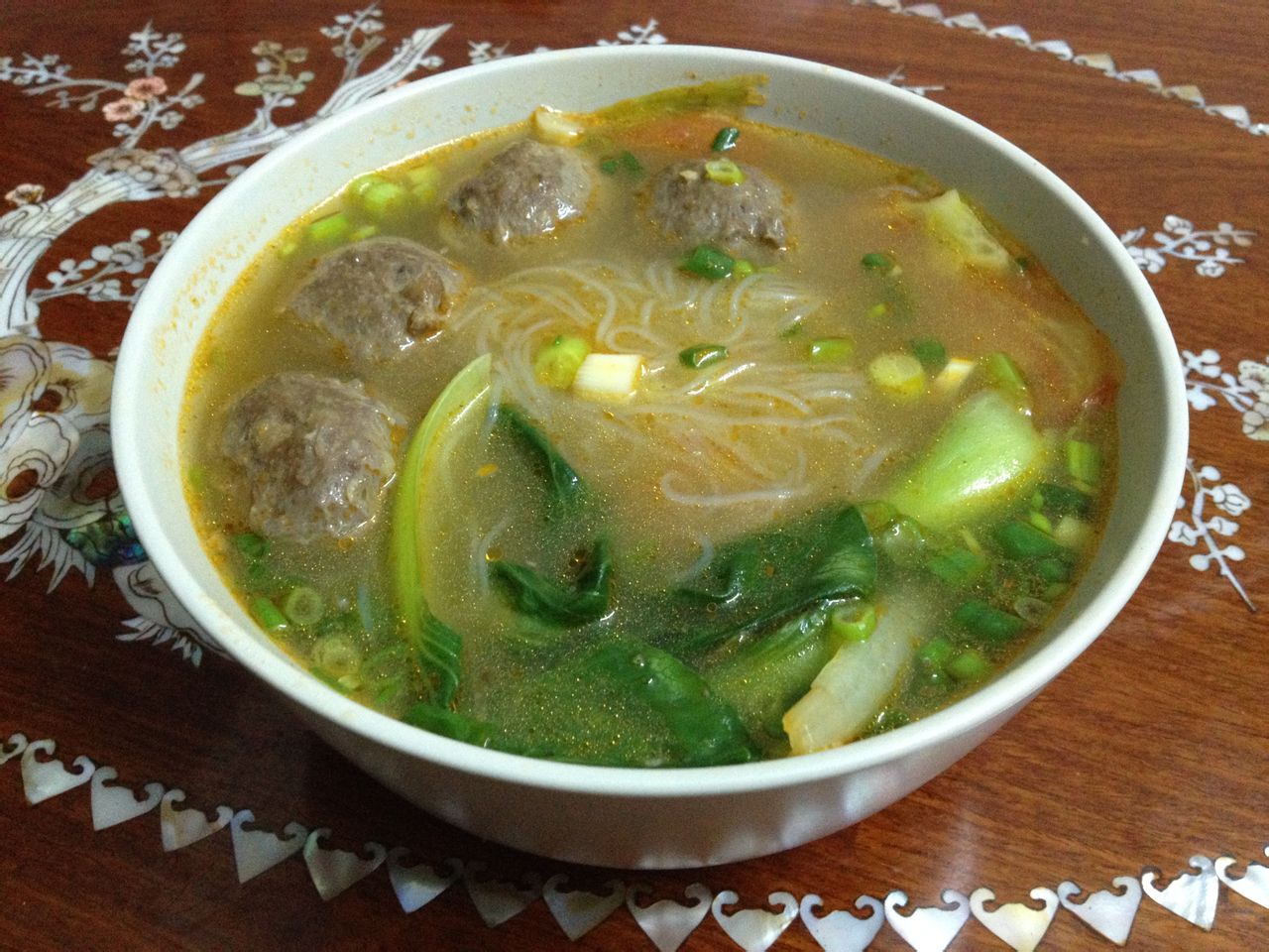 牛肉丸冬粉湯