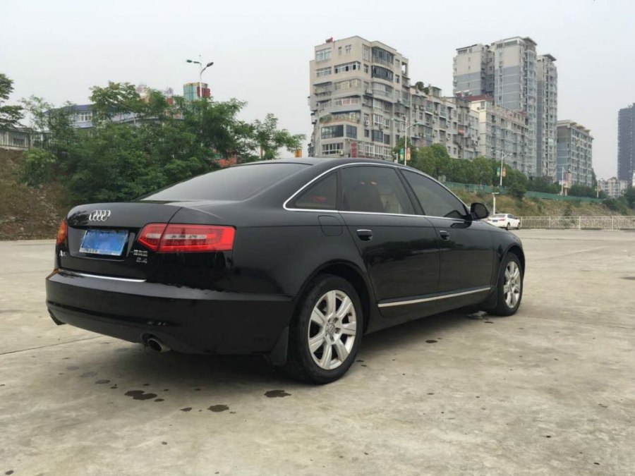 一汽奧迪 A6L 2010款 2.4 CVT舒適型