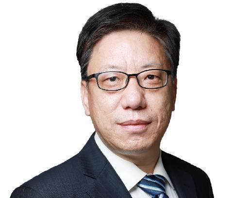 吳世斌(復星集團全球合伙人、萬邦醫藥聯席董事長、總裁兼CEO)