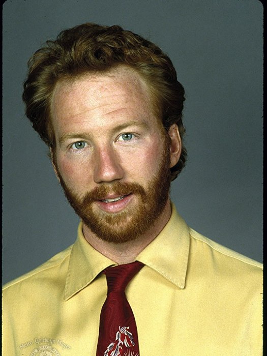 蒂莫西·布斯菲爾德(Timothy Busfield)