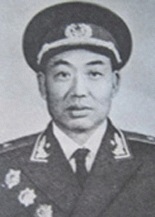 李勃