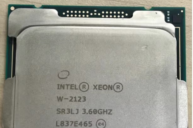 Intel Xeon W-2123