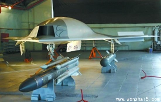 俄米格公司推出的“電鰩”無人攻擊機
