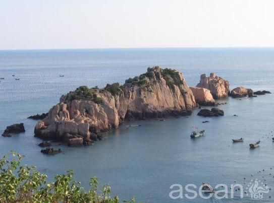 東綠華島