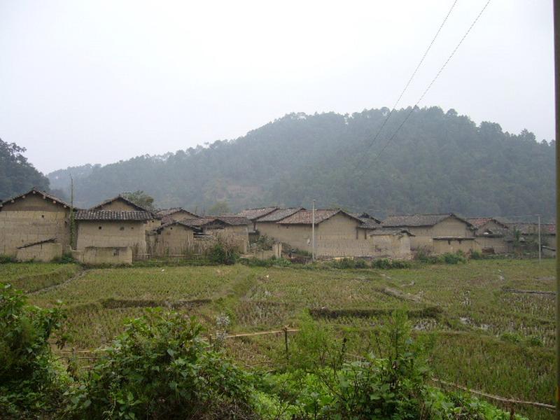 白馬平寨村
