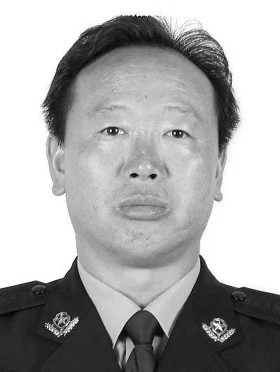 何建平(蘭坪縣看守所原一級警長)