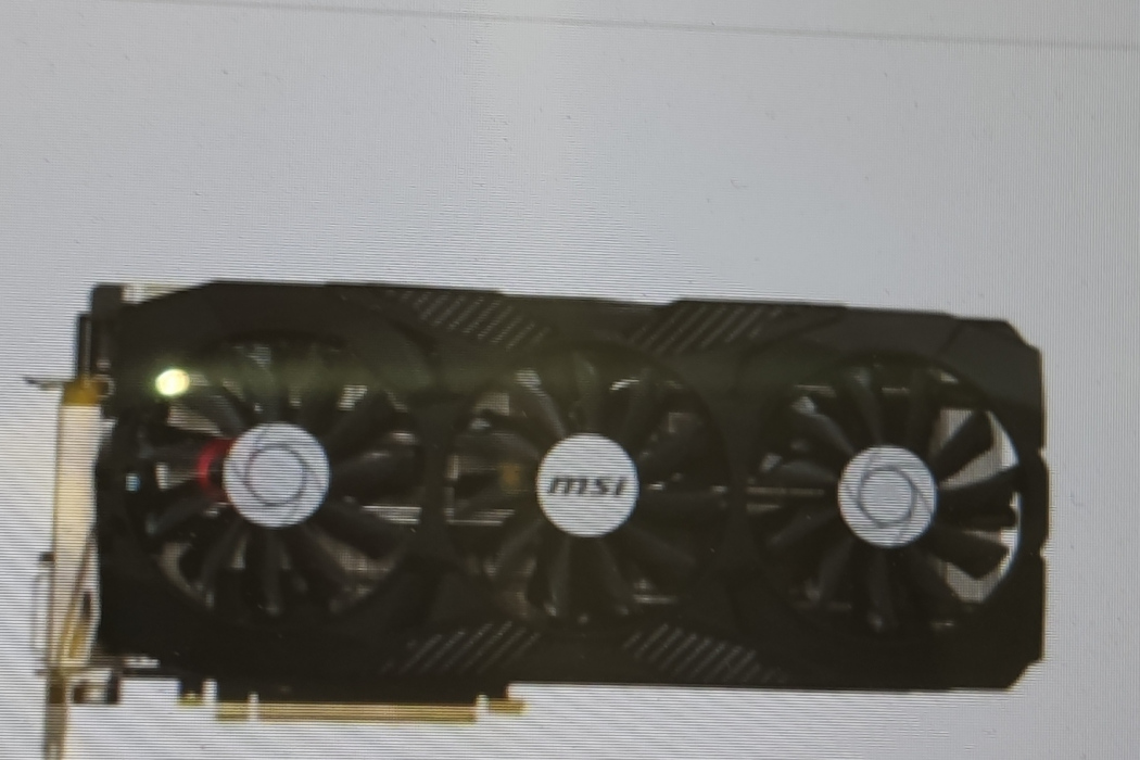 微星GTX 1070Ti DUKE 8G 暗黑龍爵