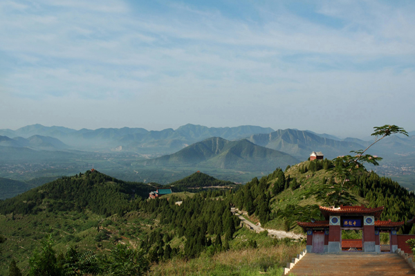 臥龍山風景