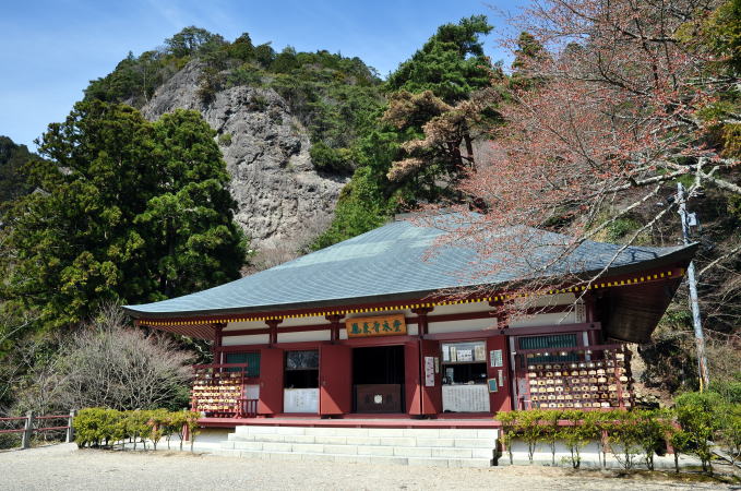 鳳來寺山