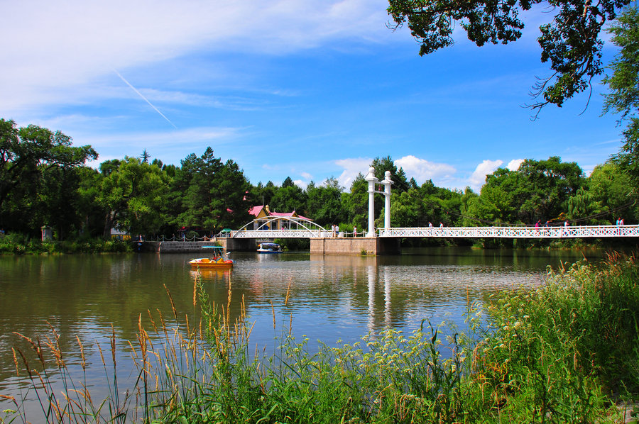 扎蘭屯市吊橋公園