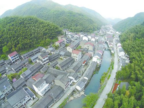 曉雲村