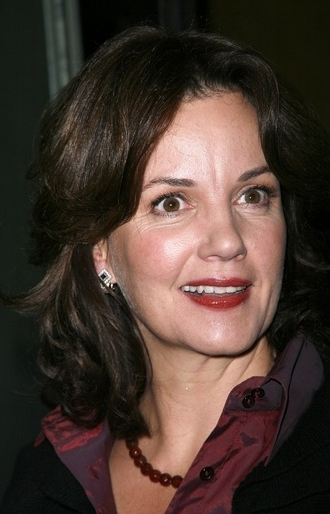 Margaret Colin