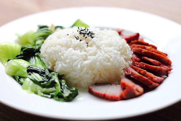 豆芽叉燒飯