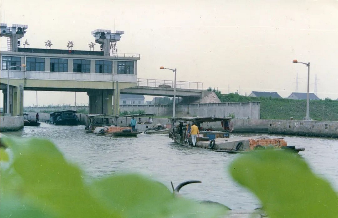 大漲涇(長江支流黃浦江的支流)