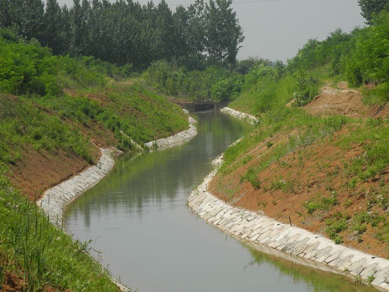 汲河(泄水)