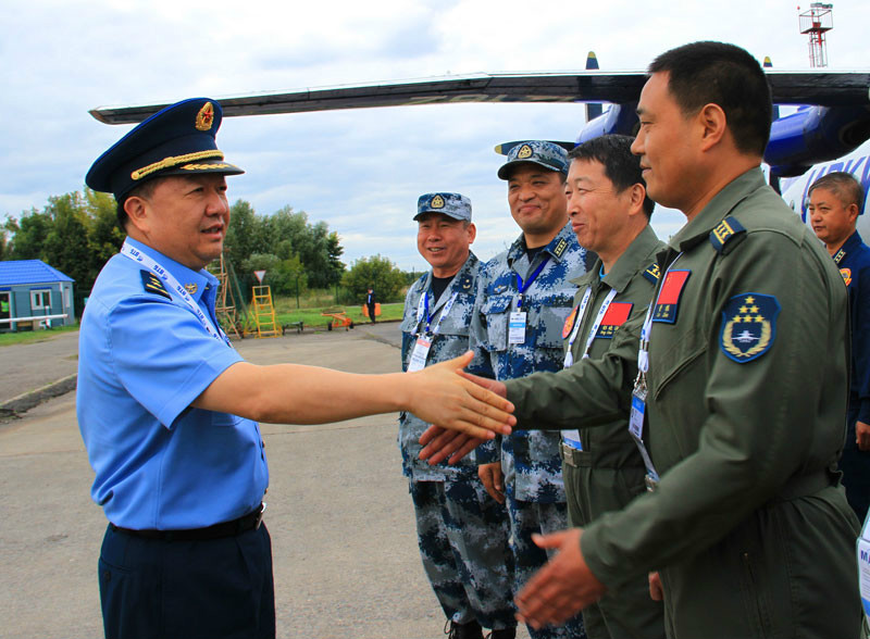 空軍參謀長麻振軍