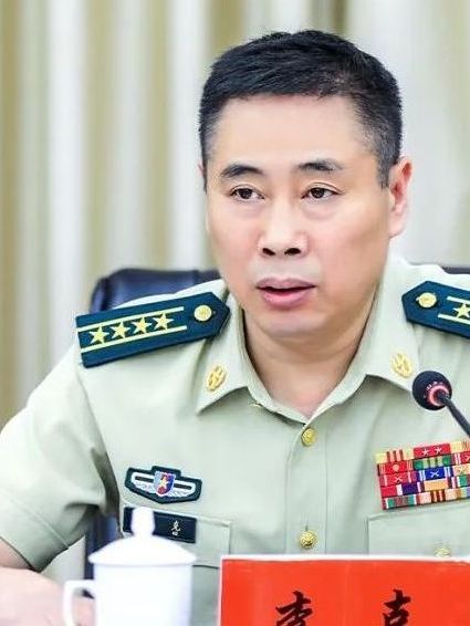 李克(遼寧省朝陽市委常委、朝陽軍分區政委)