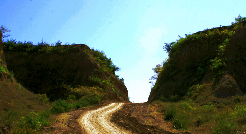 坤頭波羅村