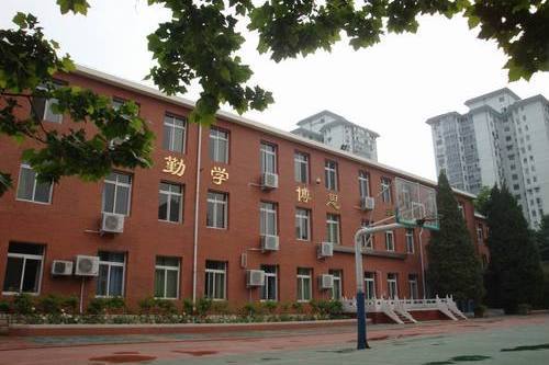 北京林業大學附屬國小