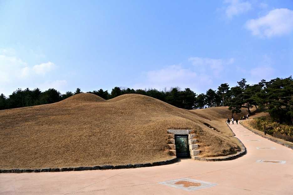 宋山里古墳群