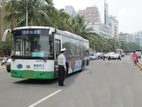 秀旅巴士公車