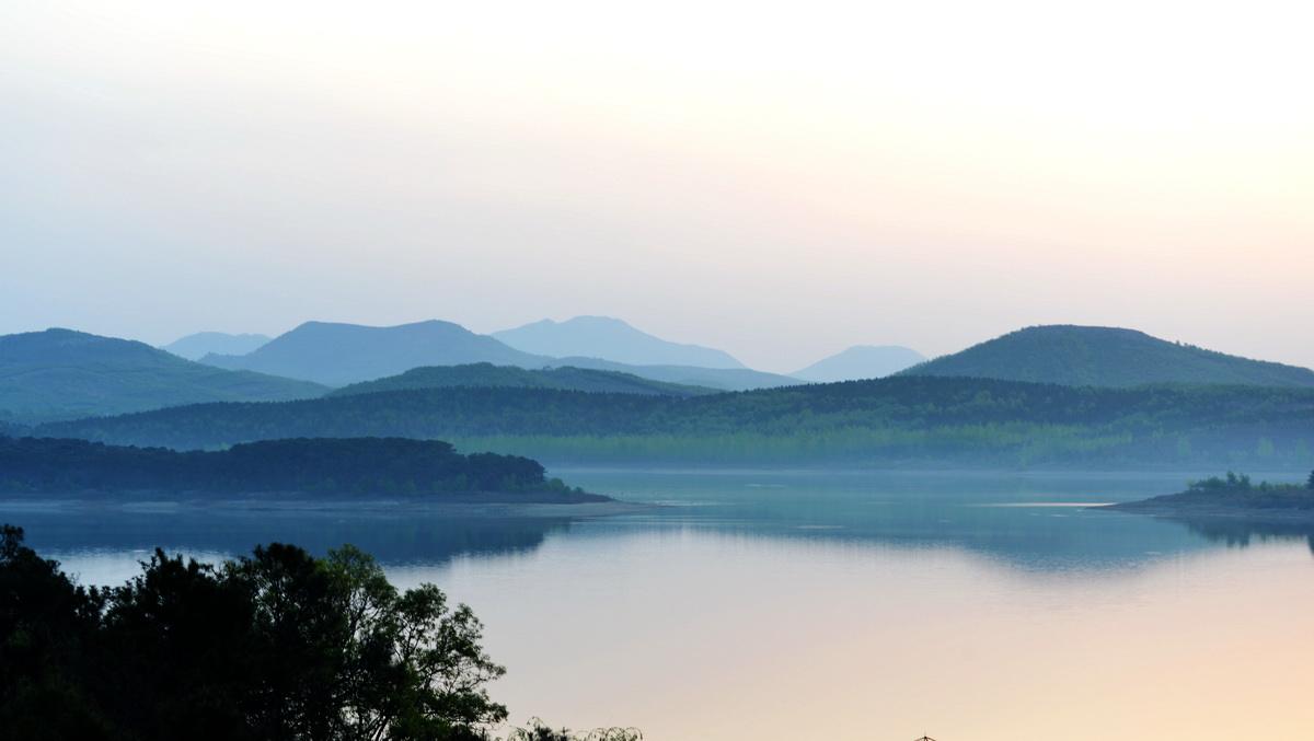 銅山湖