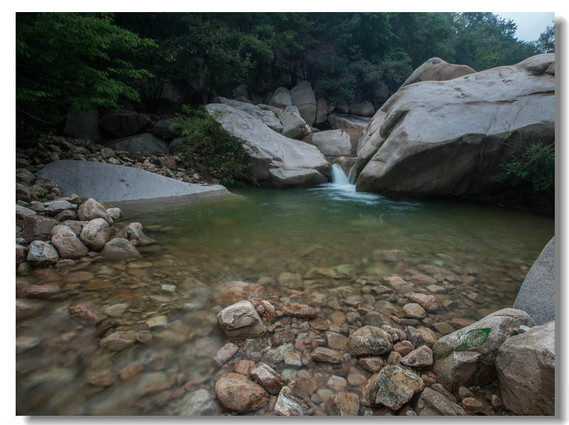 信陽天目山黑龍潭